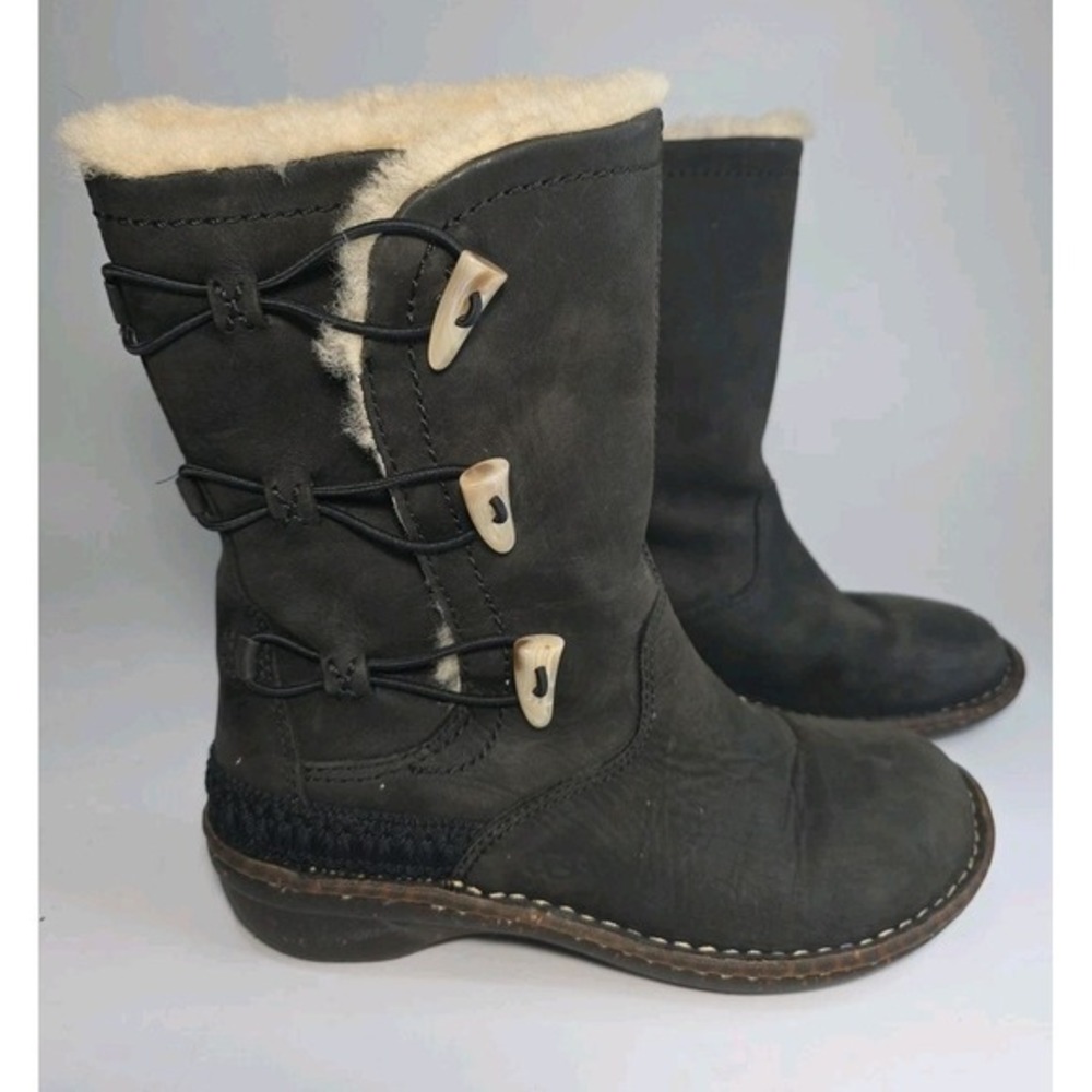 UGG Australia Kona Women's Sz 6 Black Suede Sheepskin Winter Boots S/N 5156
